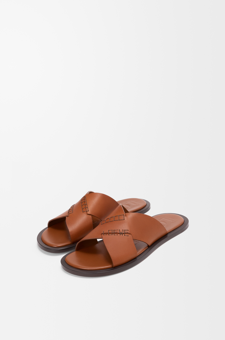 LOEWE Flex criss-cross slide in vegetable-tanned calfskin Tan