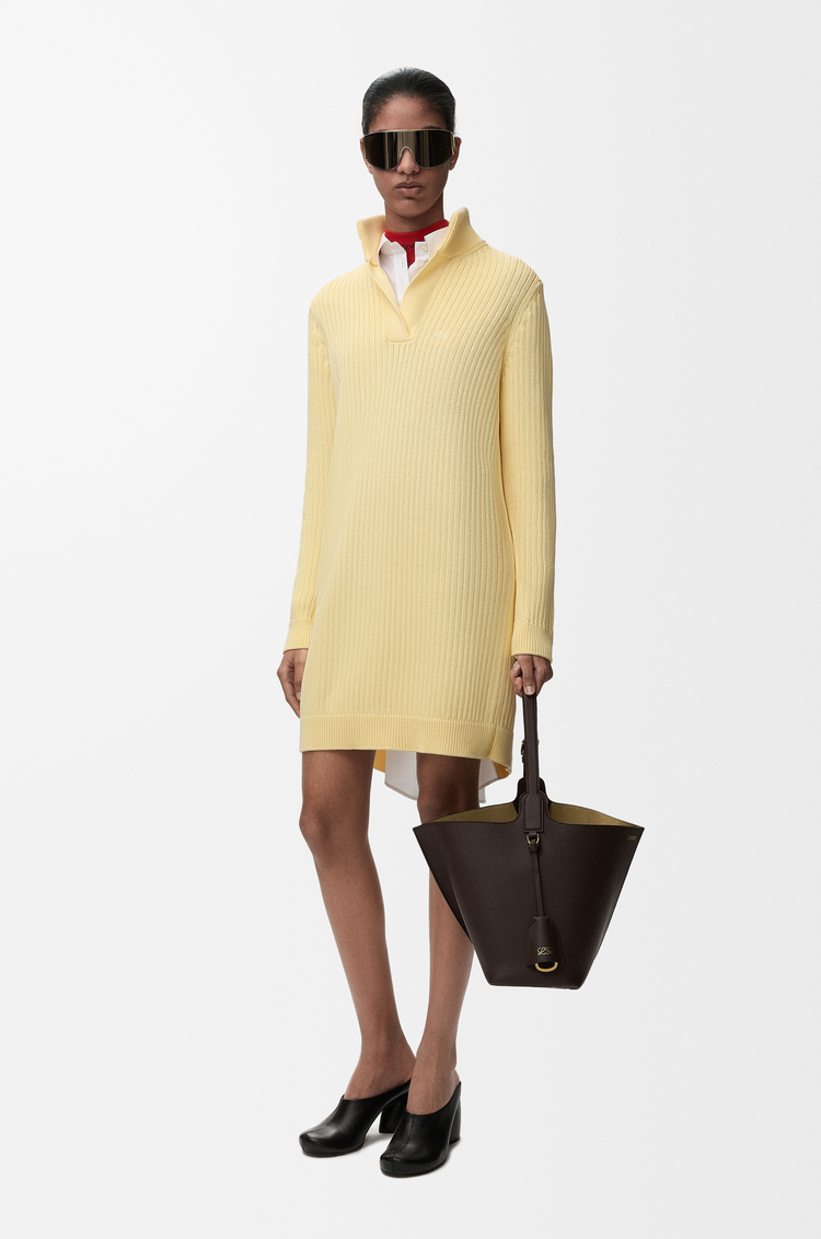 LOEWE Kleid aus Baumwolle Hellgelb