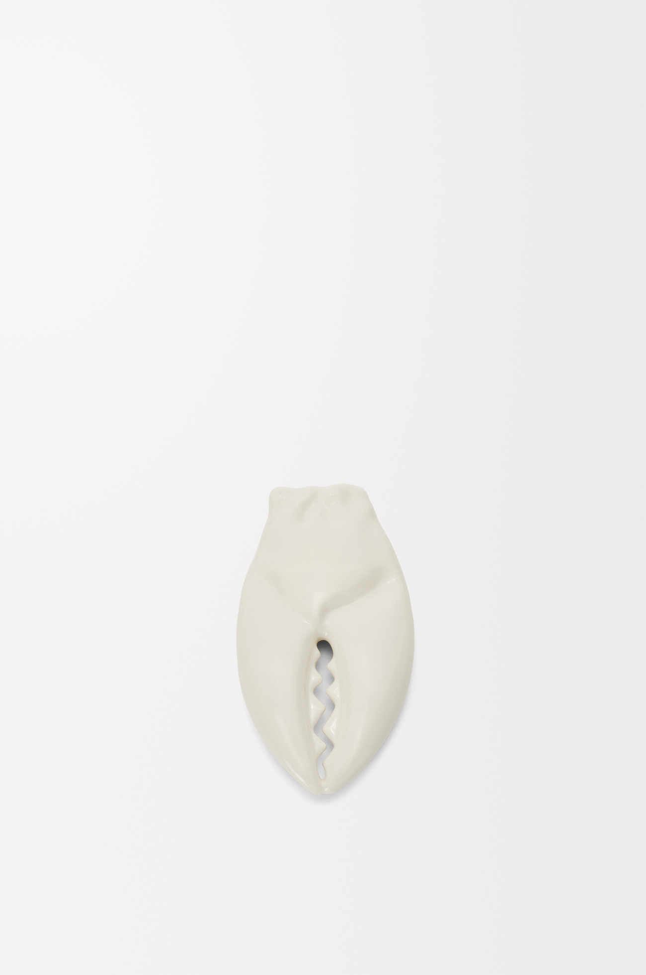 LOEWE Large Claw brooch in ceramic Off White