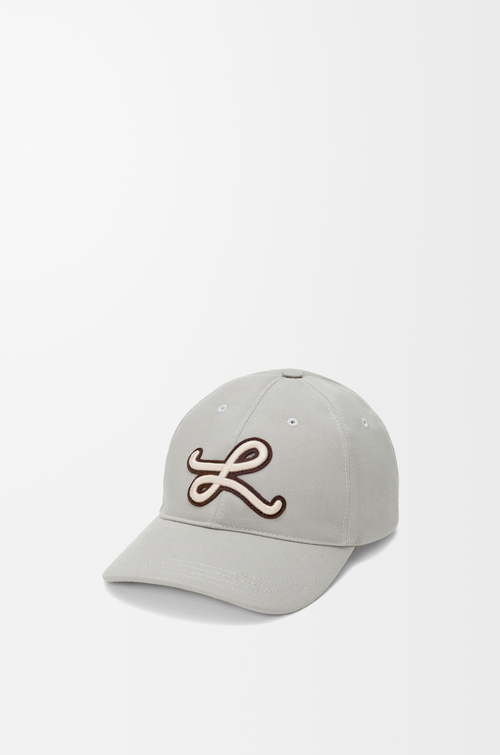 LOEWE Mütze mit L-Aufnäher aus Baumwolle Muschelgrau