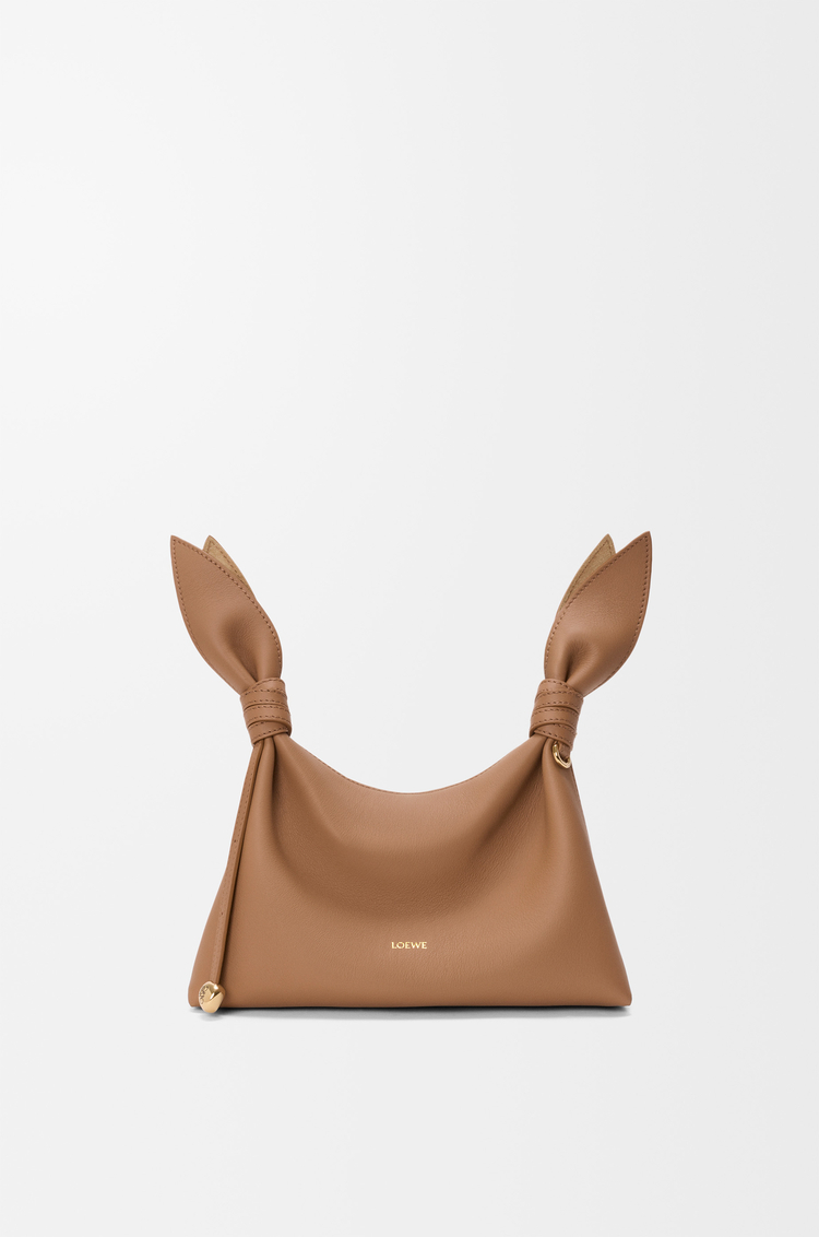 LOEWE Borsa Scarf mini in pelle di vitello liscia Moca