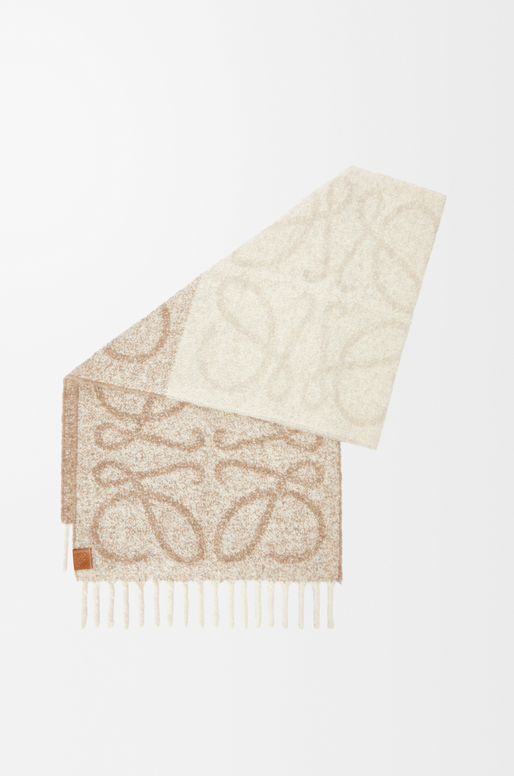 LOEWE Anagram Schal aus Alpaka und Wolle Beige/Weiß