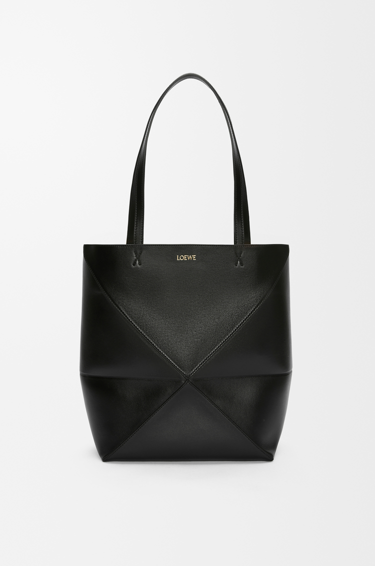 LOEWE Bolso Puzzle Fold tote mediano en piel de ternera brillante Negro