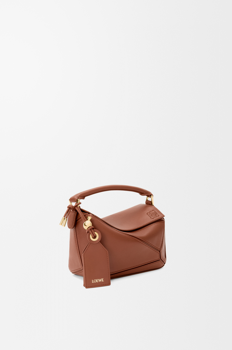 LOEWE Mini sac Featherlight Puzzle en cuir d'agneau nappa Pécan