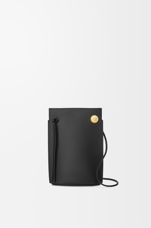 LOEWE Pebble Dice Tasche aus klassischem Kalbsleder Schwarz