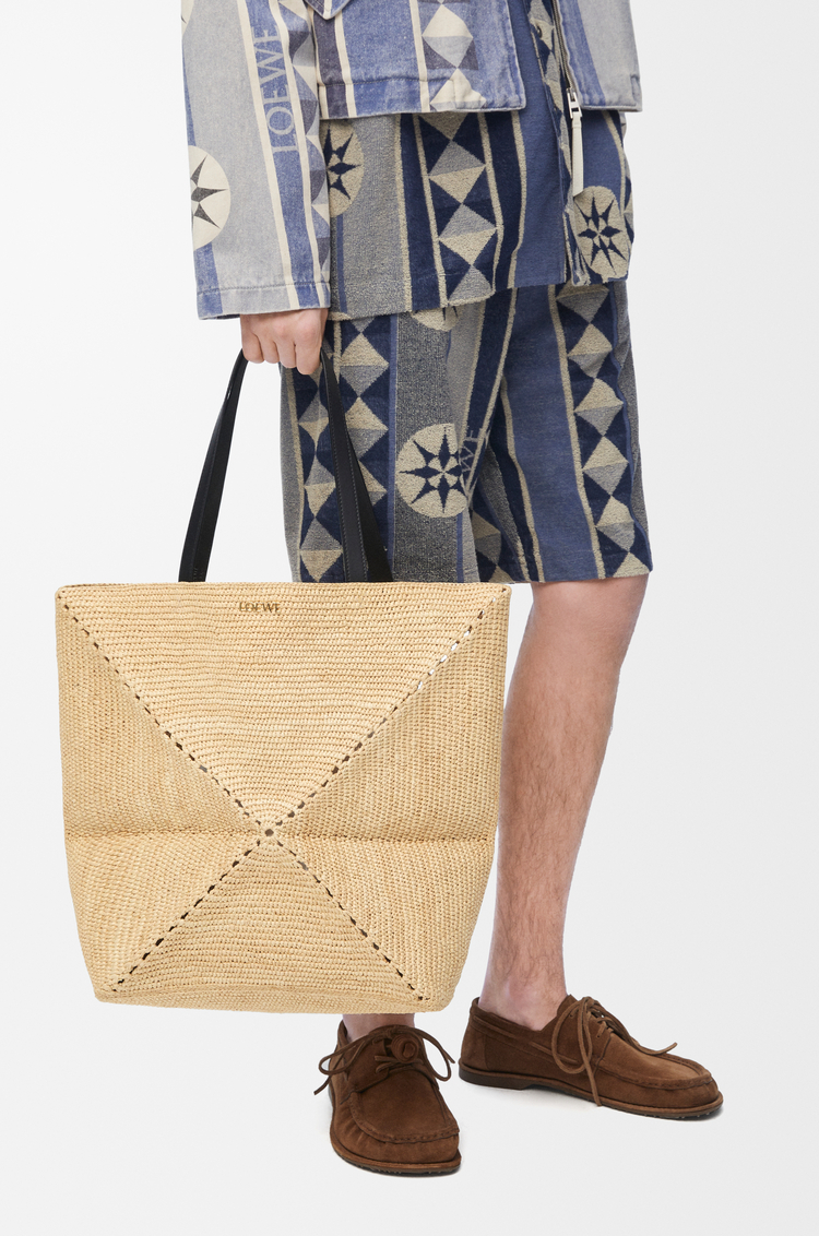 LOEWE Puzzle Fold tote XL en raphia Naturel/Noir