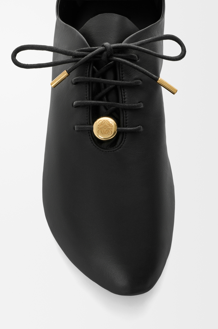 LOEWE Pebble Soft Schnürschuh aus Nappa-Kalbsleder Schwarz