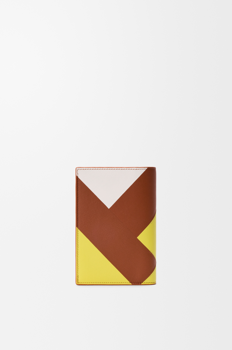 LOEWE 애너그램 패스포트 커버 - 카프스킨 Mco 스쿼럴